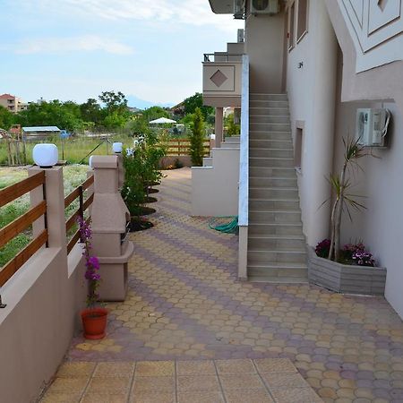 Thassos Grand Villas Apartments & Studios Limenaria  Exterior foto