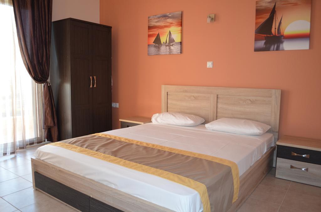 Thassos Grand Villas Apartments & Studios Limenaria  Zimmer foto