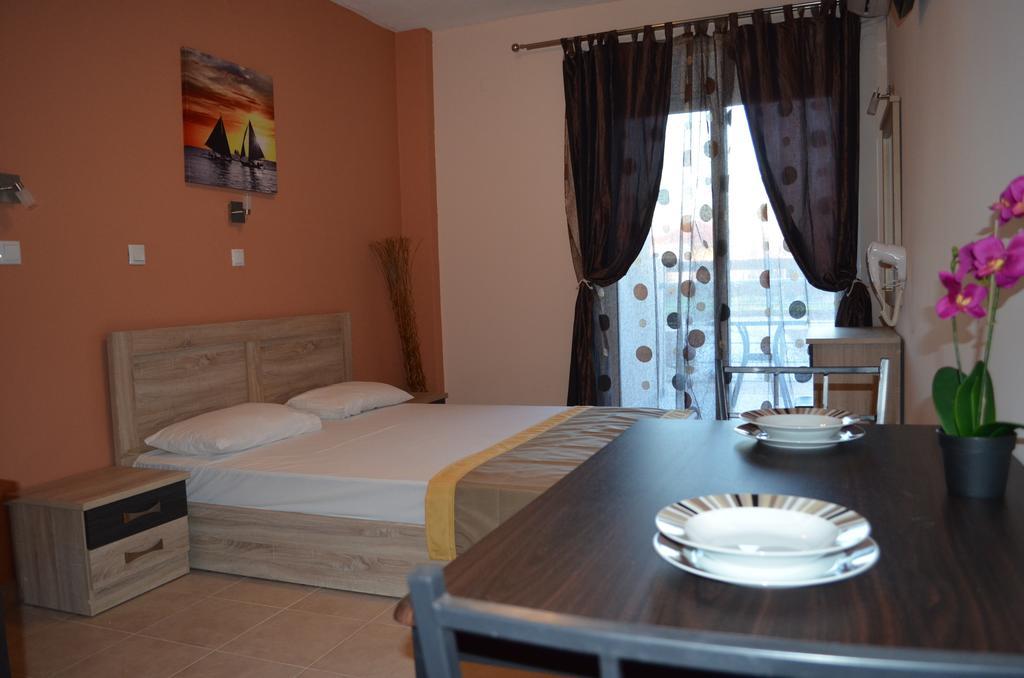 Thassos Grand Villas Apartments & Studios Limenaria  Zimmer foto