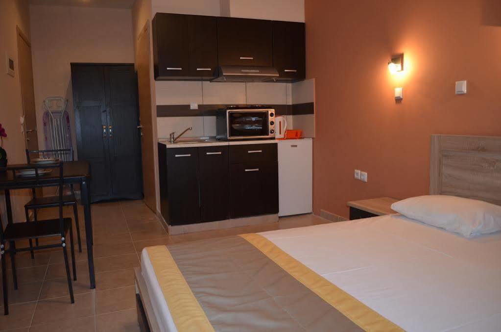 Thassos Grand Villas Apartments & Studios Limenaria  Exterior foto